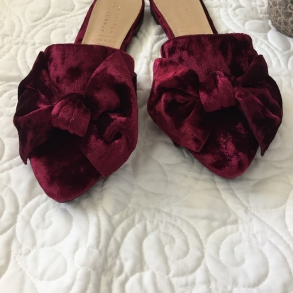 FLASH SALE! LC Lauren Conrad Crushed Velvet Mules - Picture 3 of 6